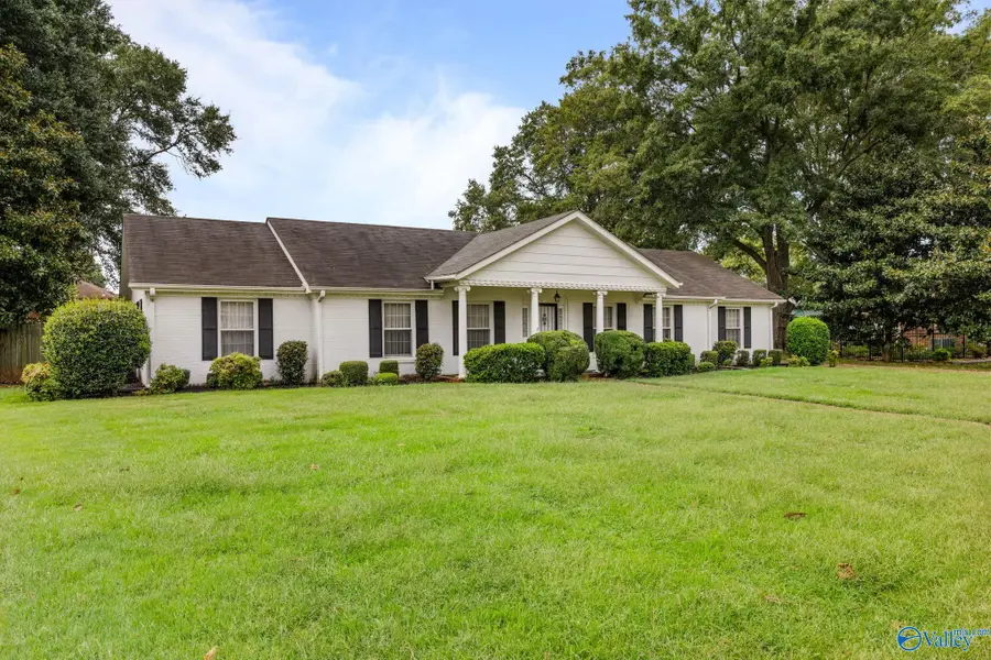 153 South Sequoia Blvd, Florence, AL 35630 - #3