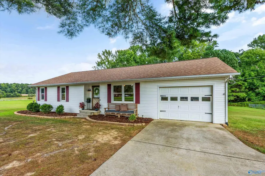 17186 Mooresville Road, Athens, AL 35613 - #3