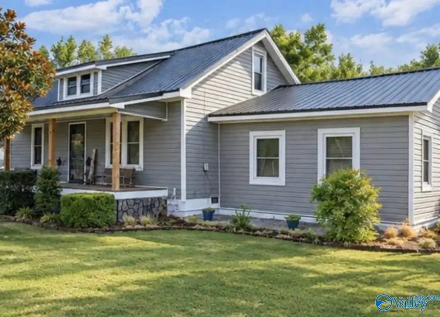 15694 Main Street, Town Creek, AL 35672 - #2