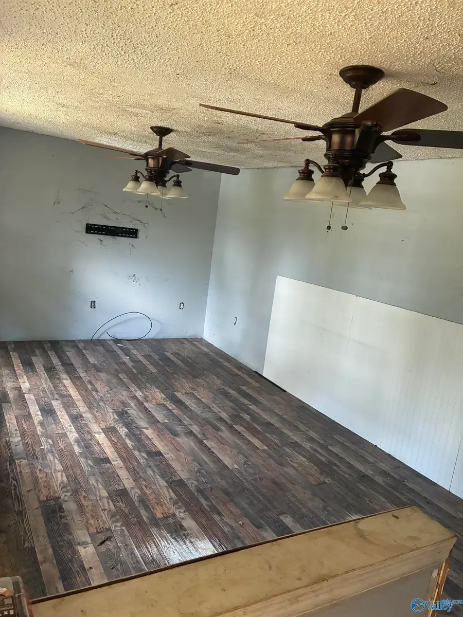 2050 Taylor Lane, Gadsden, AL 35904 - #3