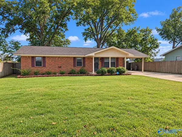 405 Clearview Street Sw, Decatur, AL 35601