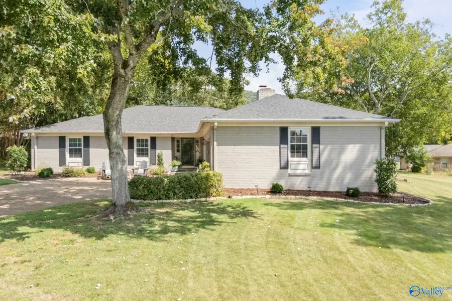 7702 Shadow Bend Drive Se, Huntsville, AL 35802 - #2