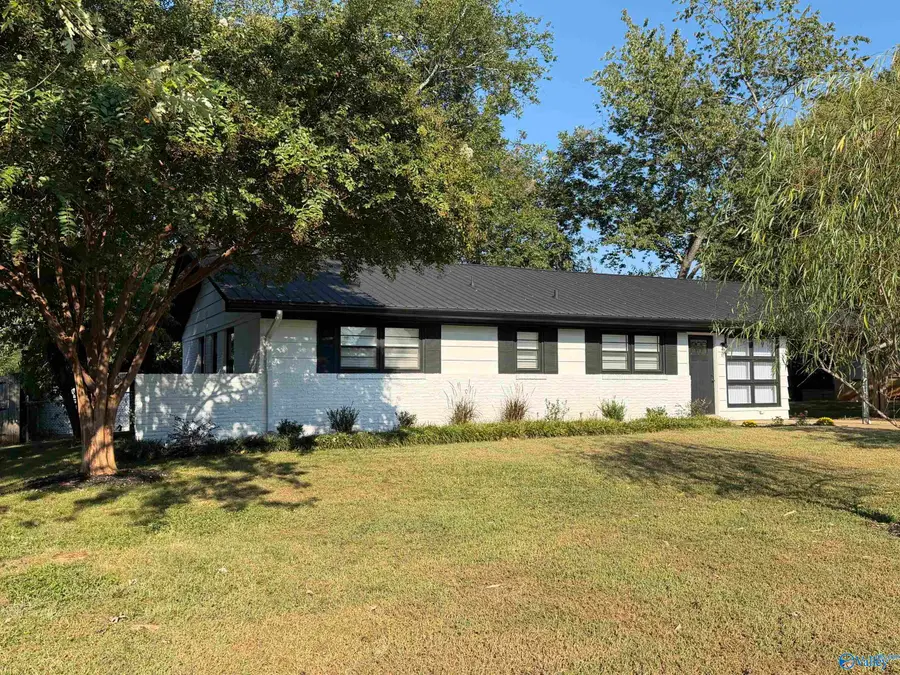 2107 Windover Drive, Huntsville, AL 35811 - #2