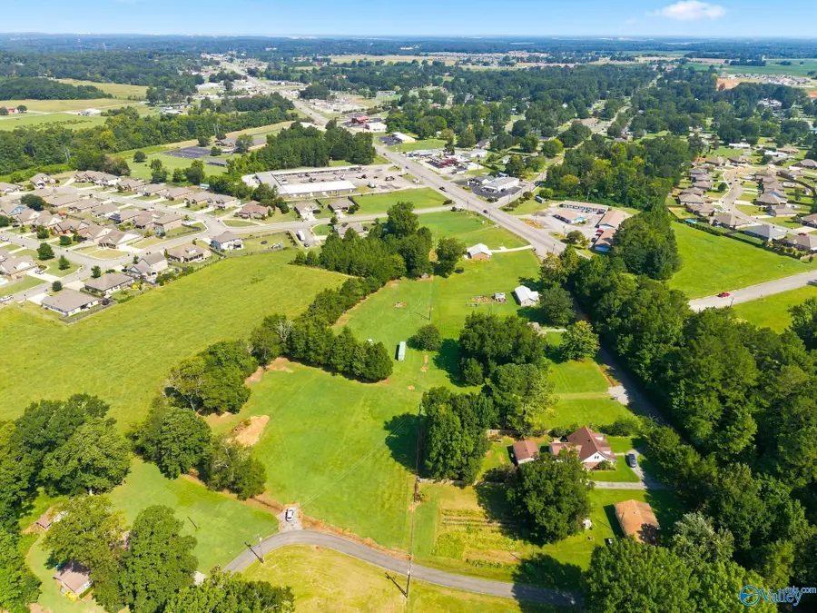 58 Old Somerville Road, Decatur, AL 35603 - #2