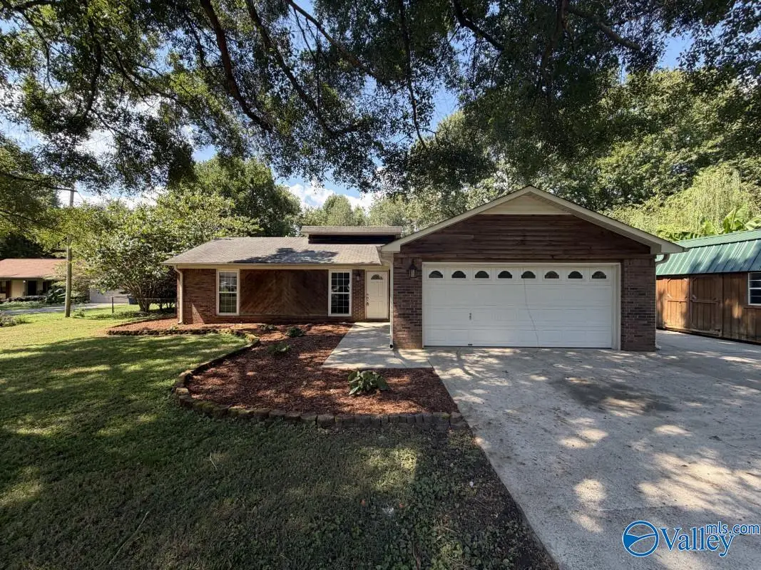 175 Oldwood Road, Huntsville, AL 35811 - #1
