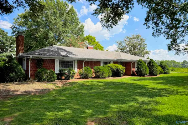 2075 Us Highway 31, Athens, AL 35611