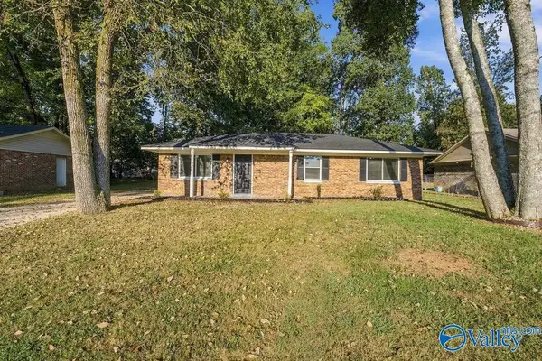 6215 Belgrade Drive Nw, Huntsville, AL 35810