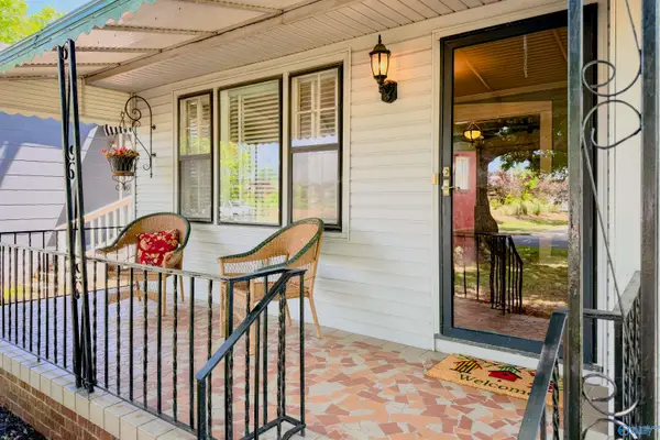 1110 7th Avenue, Decatur, AL 35601