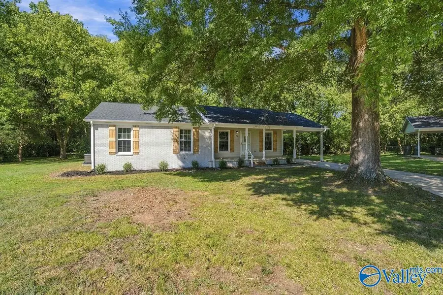 1508 Ravenwood Circle, Huntsville, AL 35803 - #3