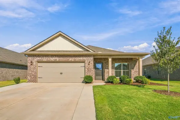 14824 Demarie Lane, Athens, AL 35613