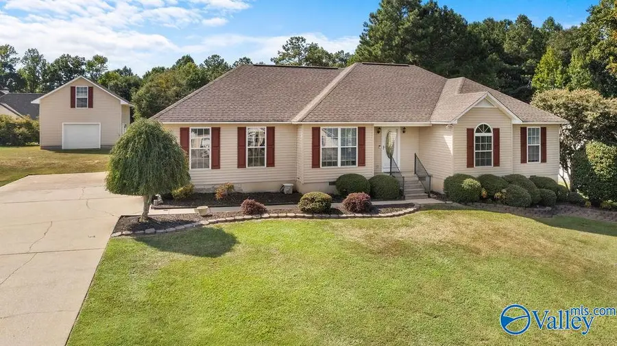 85 Rachael Lane, Hokes Bluff, AL 35903 - #2