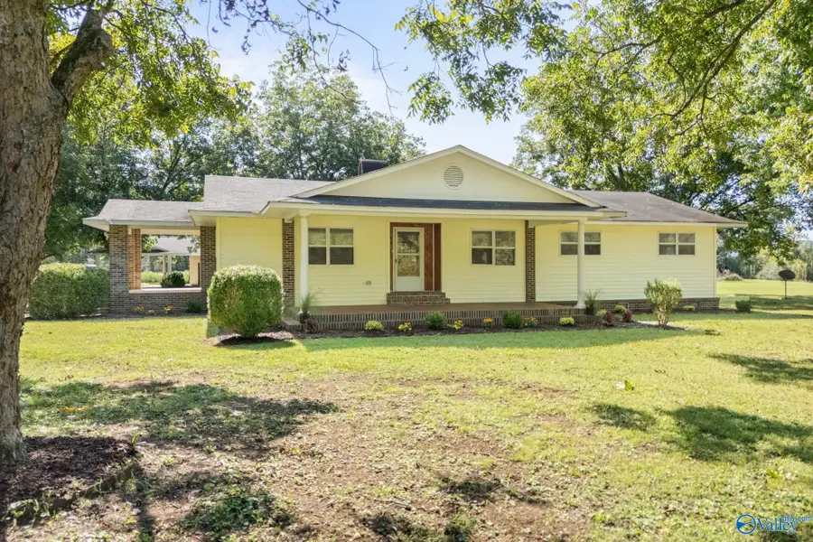 1446 Sharps Cove Road, Gurley, AL 35748 - #2
