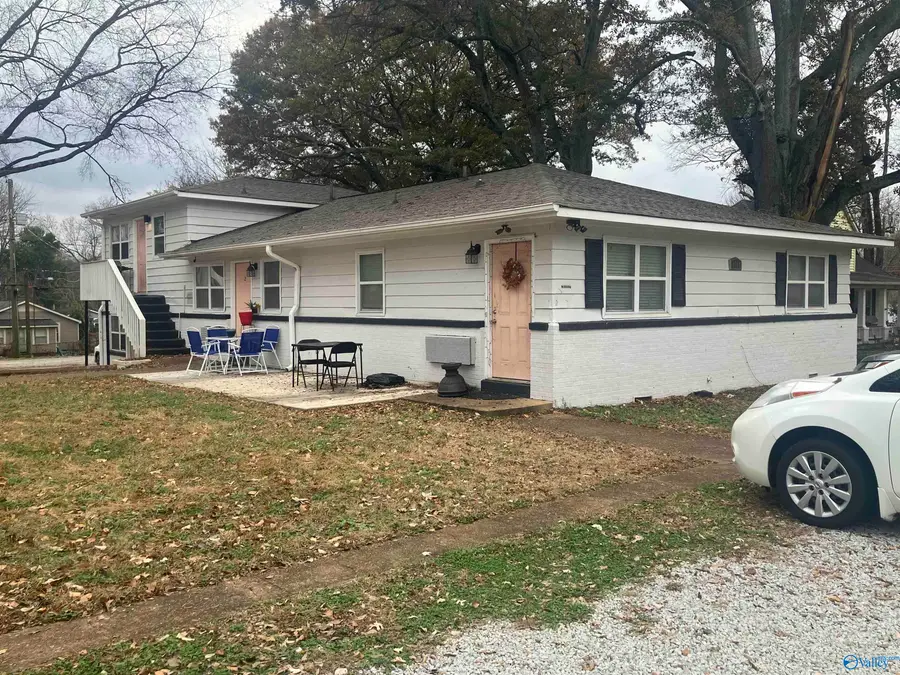 1506 Oakwood Avenue Ne, Huntsville, AL 35811 - #2