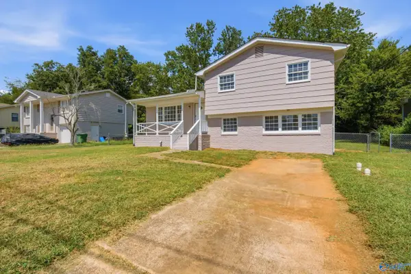 3604 NW Stag Run Drive, Huntsville, AL 35810
