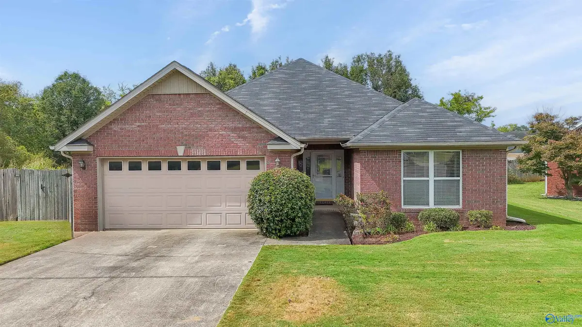 1802 Scobee Avenue Sw, Decatur, AL 35603 - #1