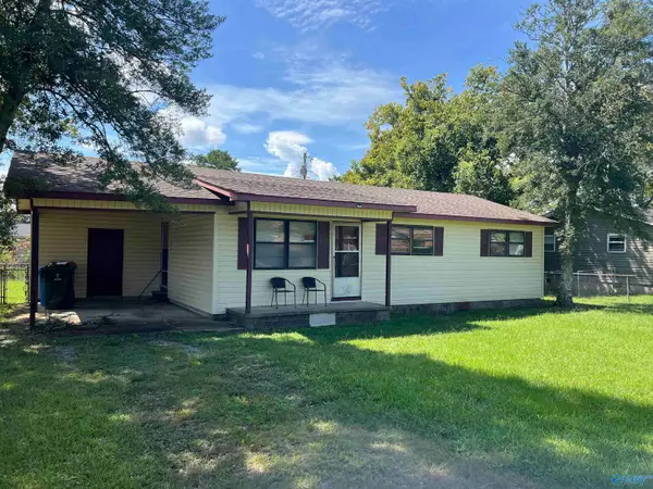 508 Pennylane Street, Hartselle, AL 35640