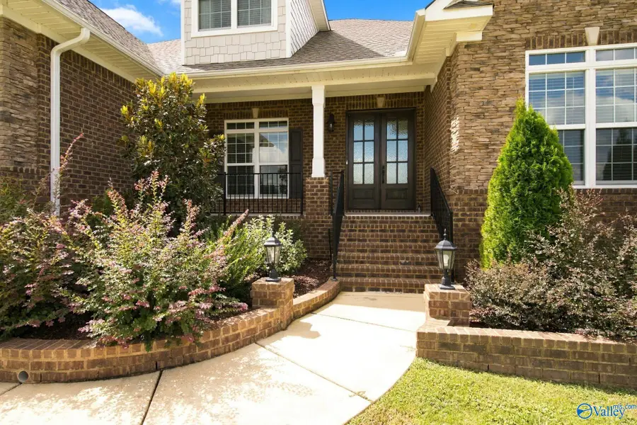 324 NE Merrydale Drive Ne, Huntsville, AL 35811 - #2