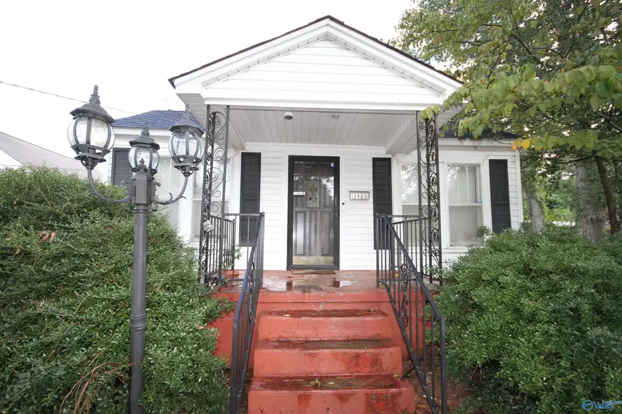 3905 Penny Street Sw, Huntsville, AL 35805 - #2