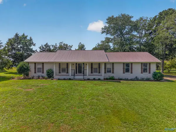 199 Reed Road, Guntersville, AL 35976