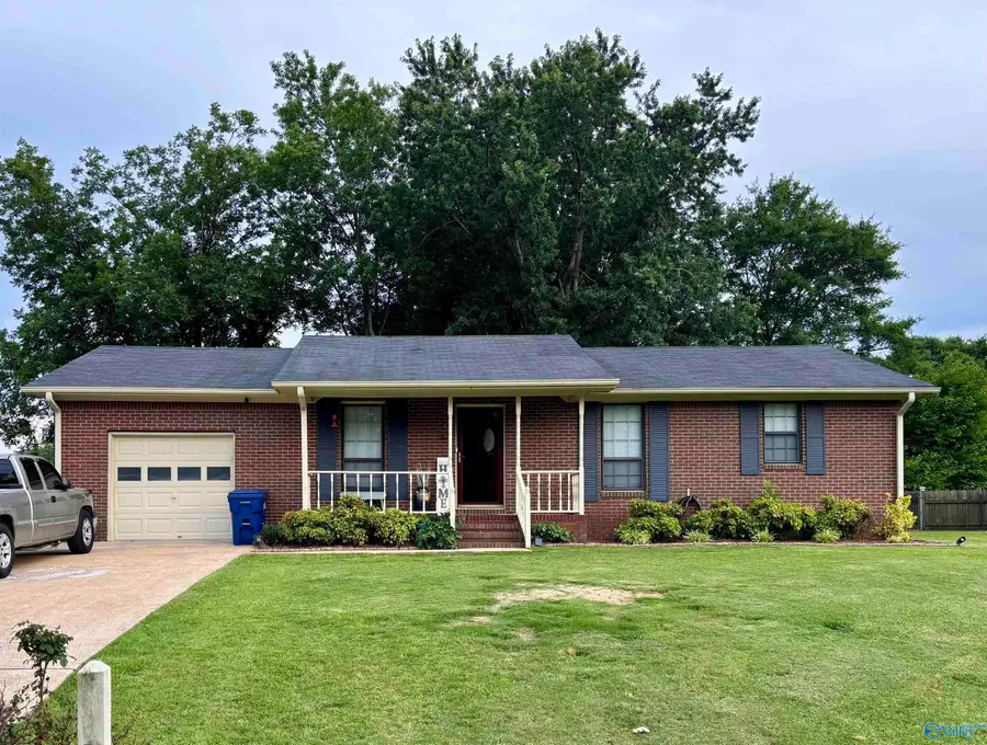 1016 Bearden Street, Albertville, AL 35950 - #2