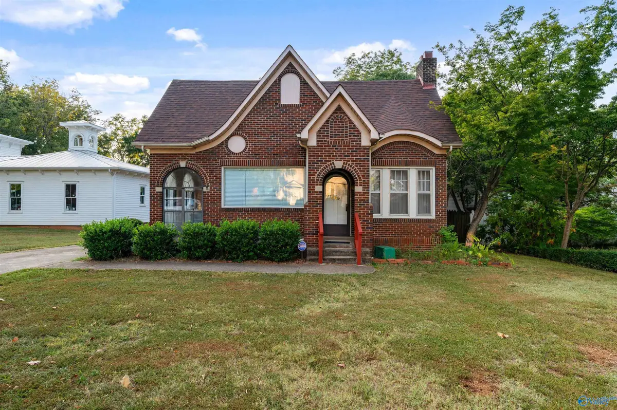 409 North Jefferson Street, Athens, AL 35611 - #1