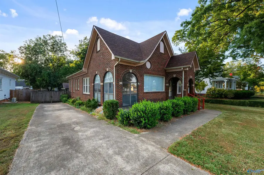 409 North Jefferson Street, Athens, AL 35611 - #2