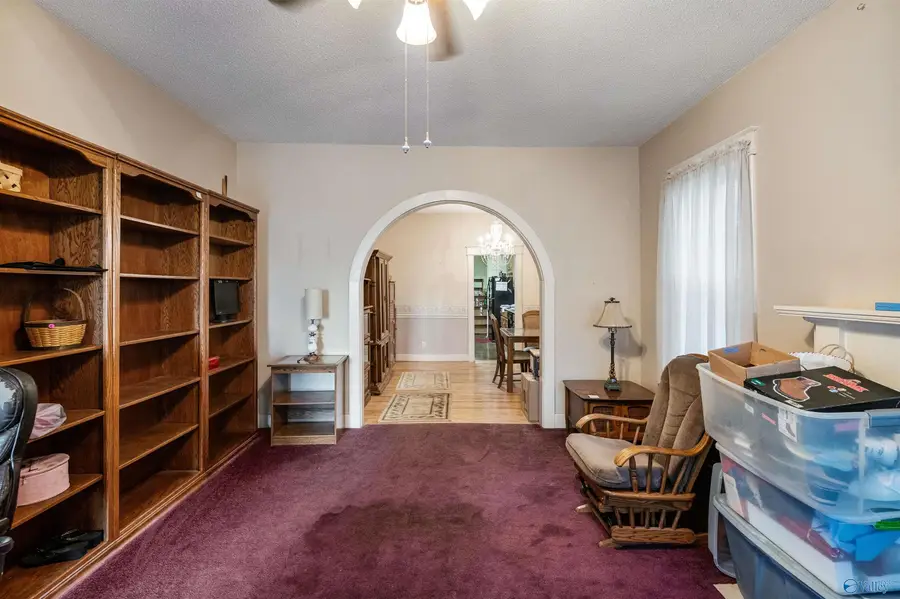409 North Jefferson Street, Athens, AL 35611 - #3