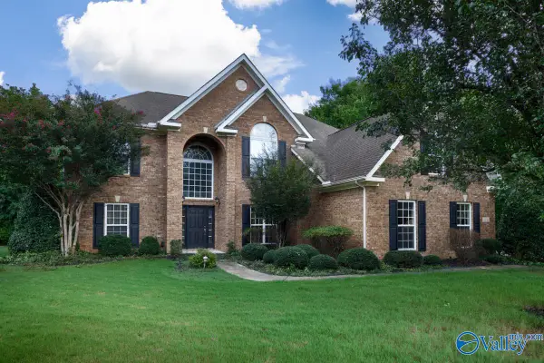 176 Riverwalk Trail, New Market, AL 35761