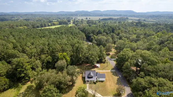 18 Jones Road, Gadsden, AL 35901