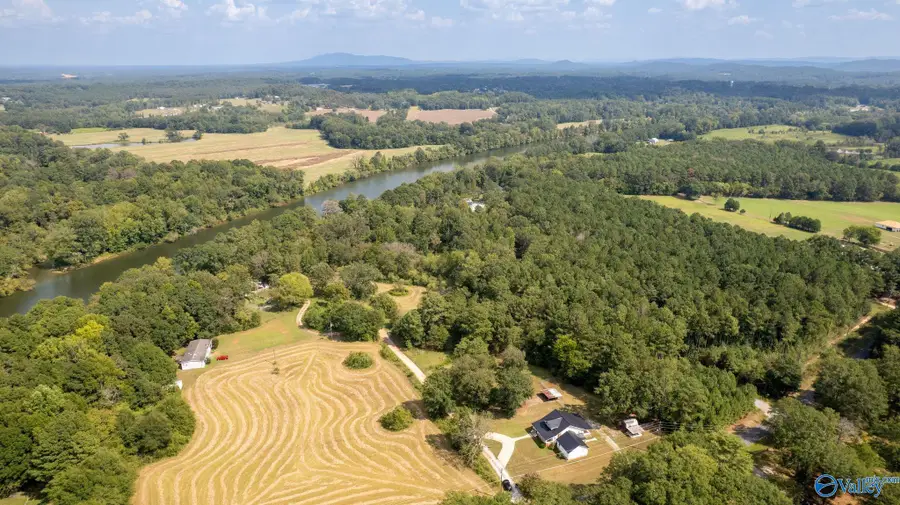 18 Jones Road, Gadsden, AL 35901 - #3