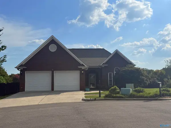 124 Dorset Circle, Arab, AL 35016