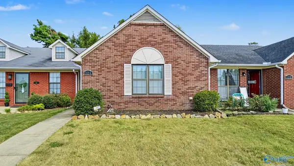 124 Sycamore Place, Athens, AL 35611