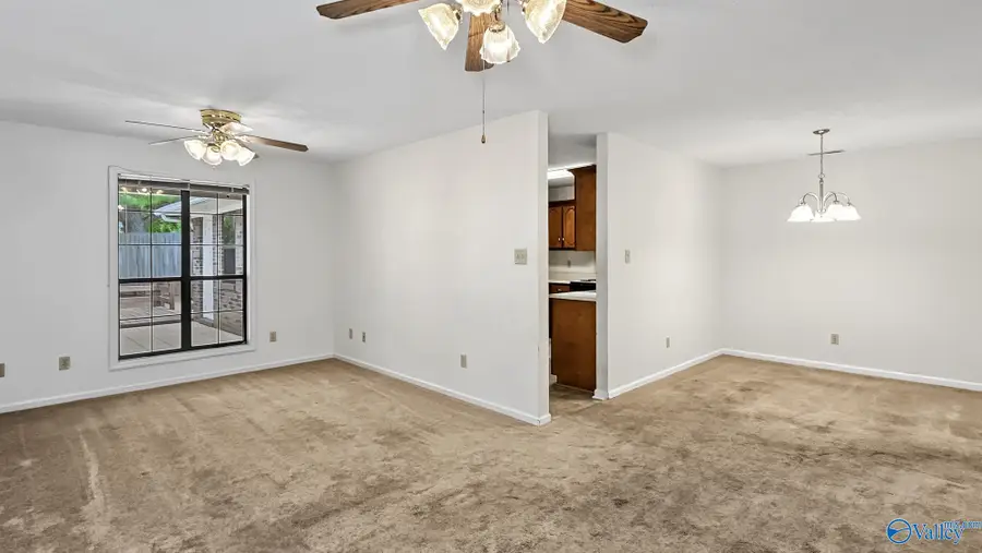 124 Sycamore Place, Athens, AL 35611 - #2