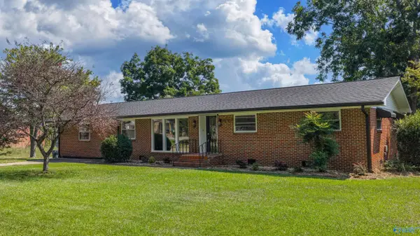 61 Rains Avenue, Rainsville, AL 35986
