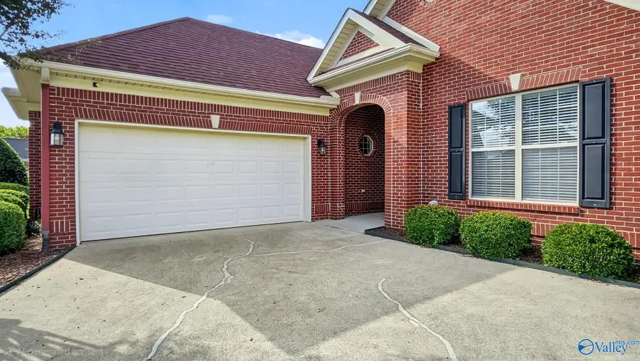 16128 Shropshire Drive Se, Huntsville, AL 35803 - #3