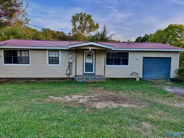 1165 Lake Mary Louise, Gadsden, AL 35904