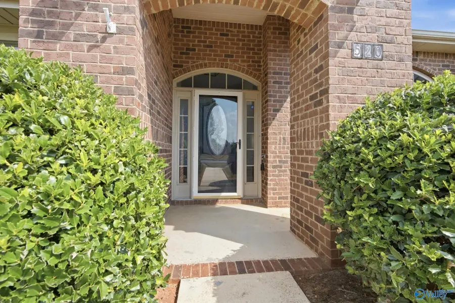 520 Summer Cove Circle Nw, Madison, AL 35757 - #3