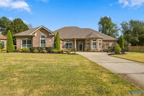 27087 Seven Pines Lane, Harvest, AL 35749