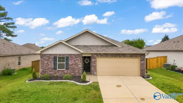 215 Murphy Lane, Madison, AL 35756