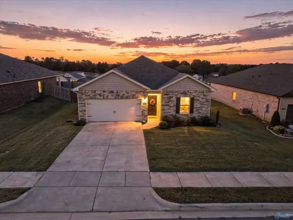 123 Settlement Drive, Huntsville, AL 35810
