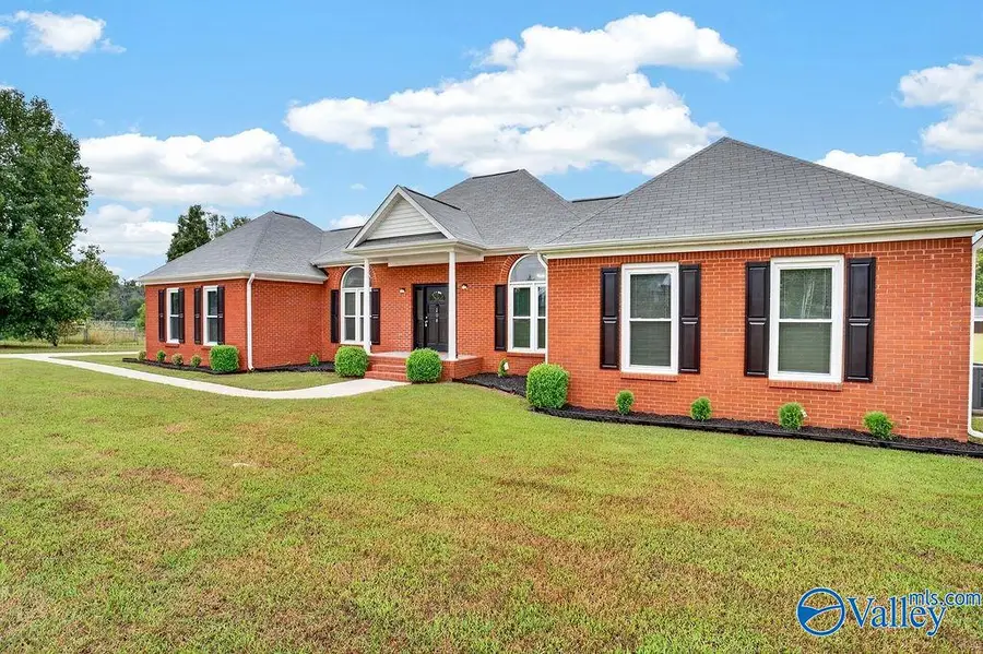 208 Round Top Drive, Harvest, AL 35749 - #2