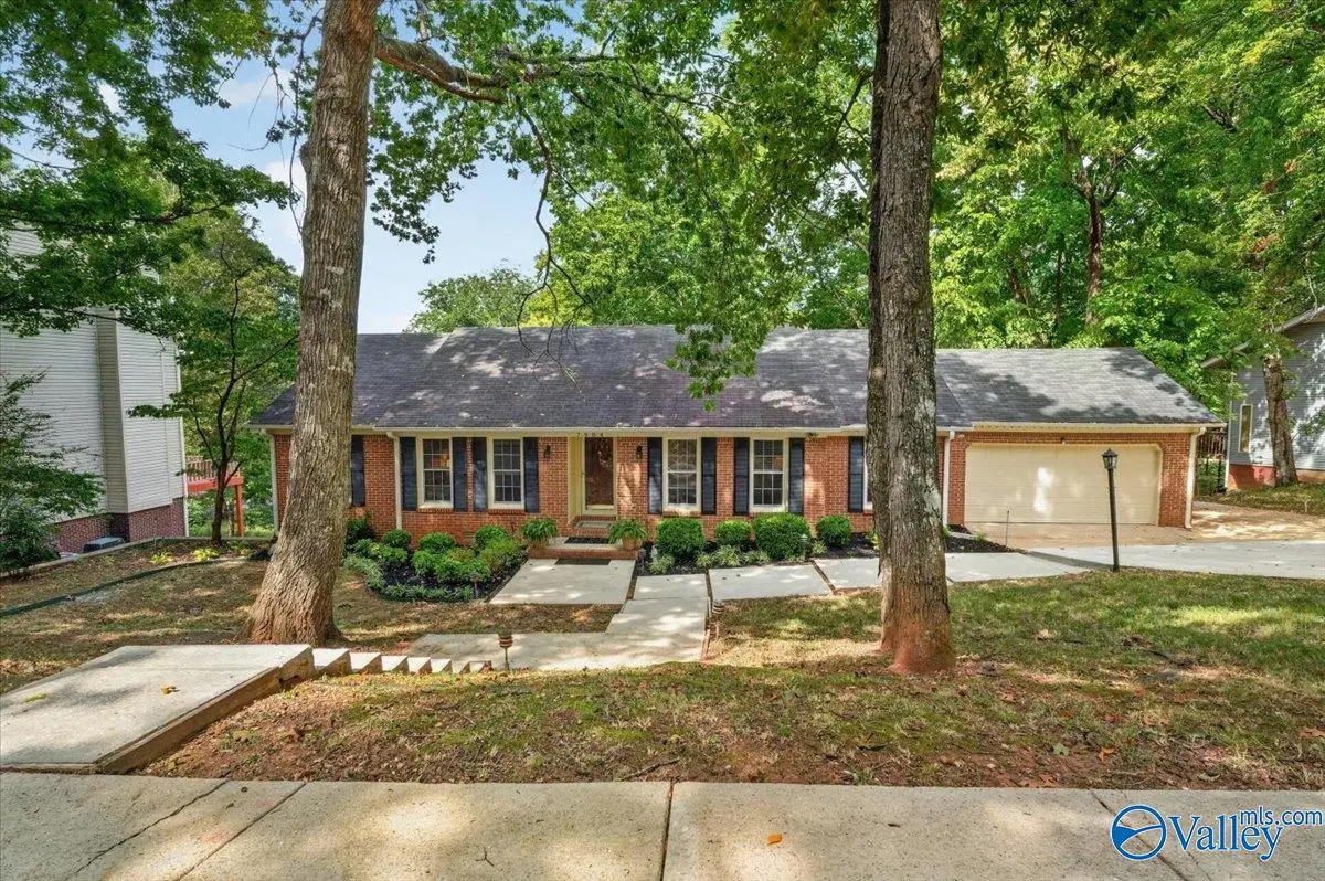 7904 Smoke Rise Road Se, Huntsville, AL 35802 - #1