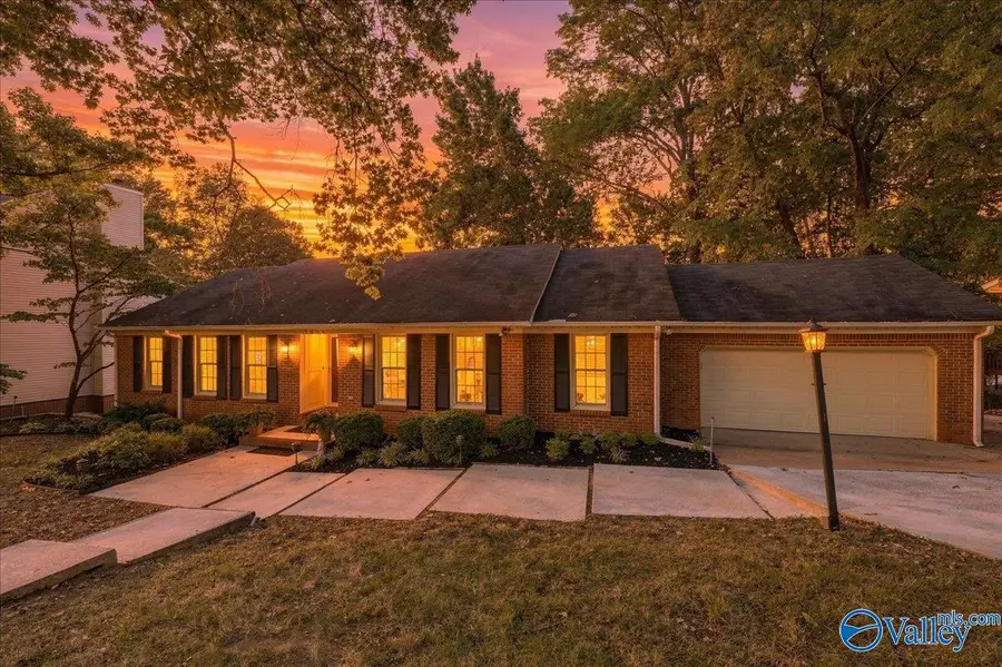 7904 Smoke Rise Road Se, Huntsville, AL 35802 - #2