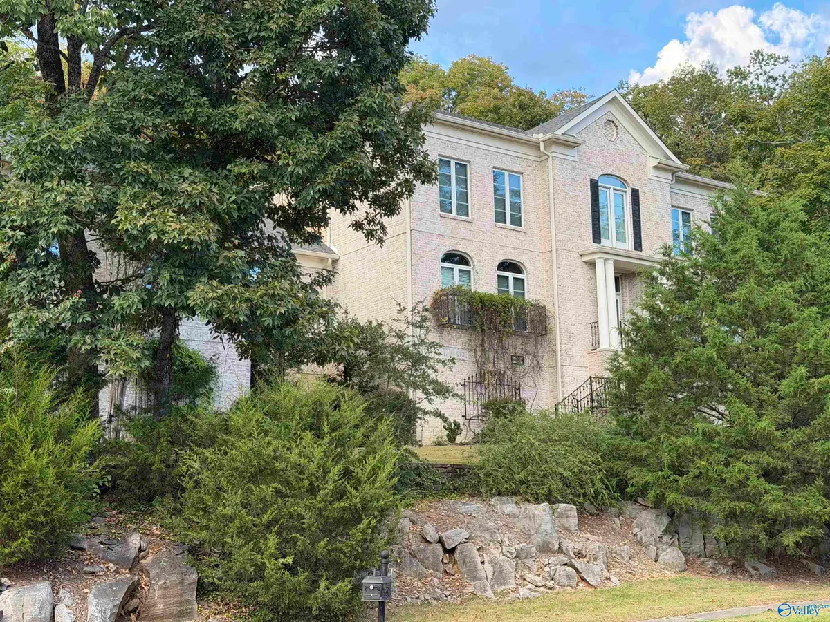 2721 Muir Woods Drive, Hampton Cove, AL 35763 - #1