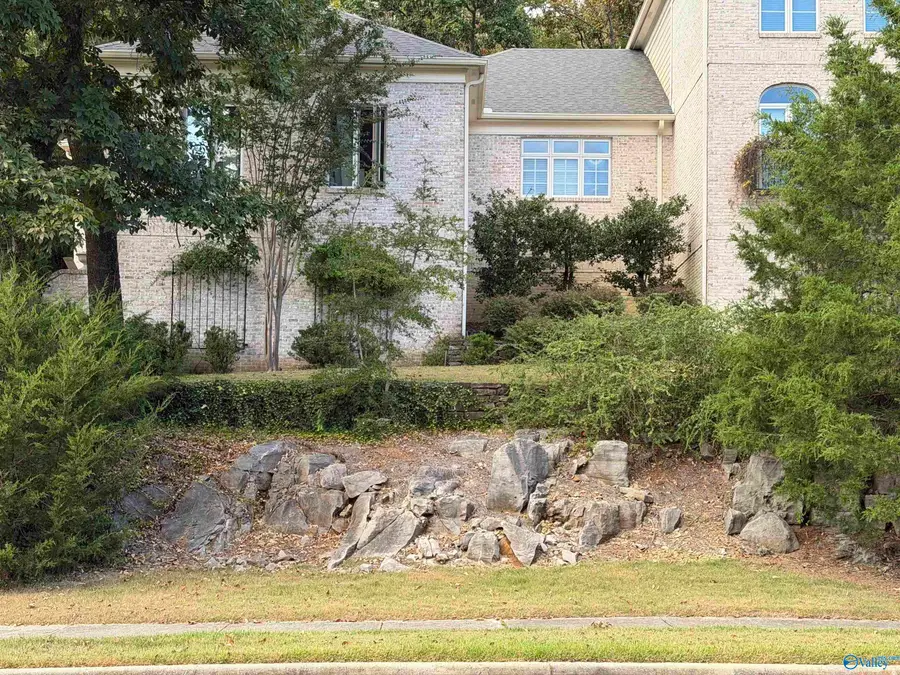 2721 Muir Woods Drive, Hampton Cove, AL 35763 - #2