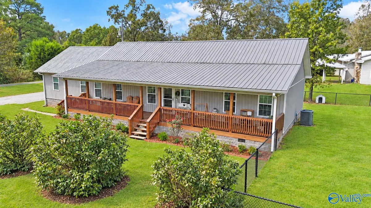 276 Shankles Circle, Rainsville, AL 35986 - #1