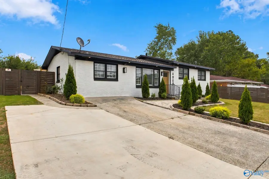 4809 Lumary Drive Nw, Huntsville, AL 35810 - #2
