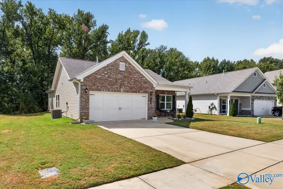 148 Lincoln Gray Circle, New Market, AL 35761 - #2