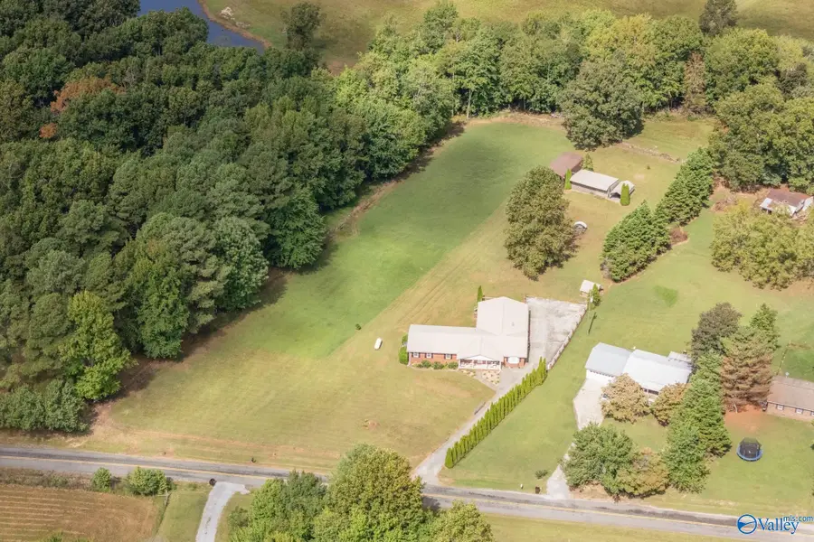 2839 County Road 138, Scottsboro, AL 35768 - #2