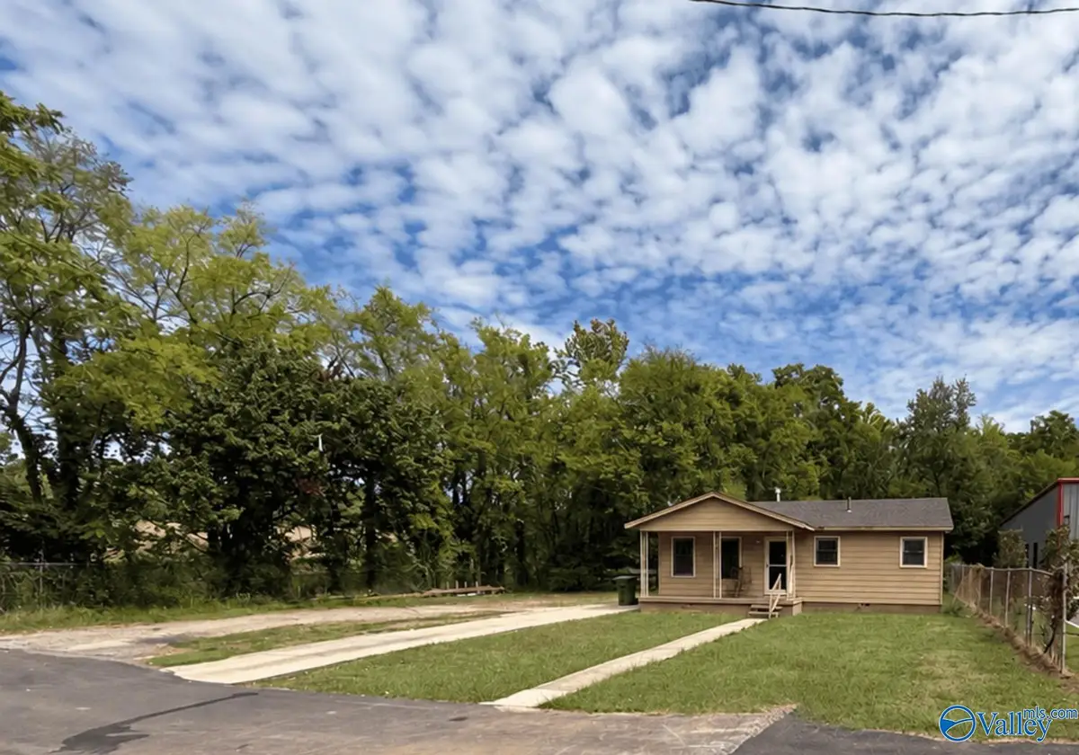 232 Bailes Street Nw, Huntsville, AL 35805 - #1